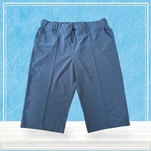 Athletic Works, Dri-More Tech Capri Pants, Plus Size XXL, Gray 🏃‍♀️‍➡️